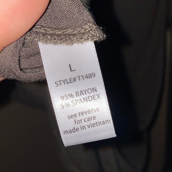 Active Basic Long sleeve Tee - L - Picture 2 of 3